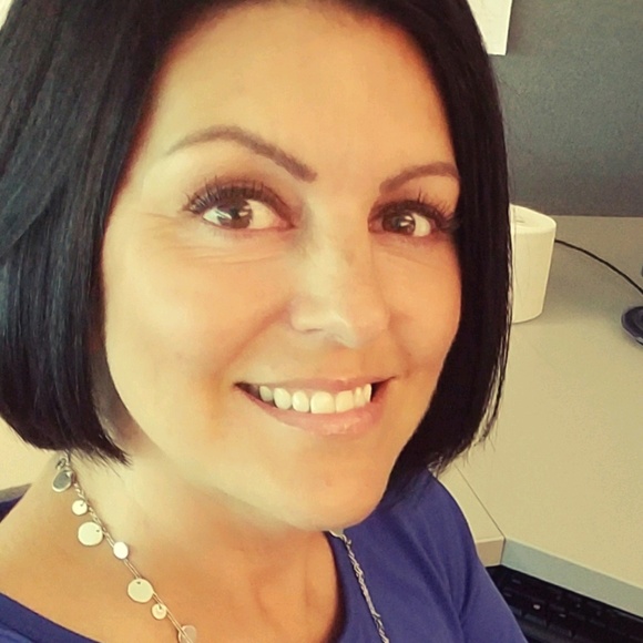 Meet your Posher, Mesha - Picture 1 of 1